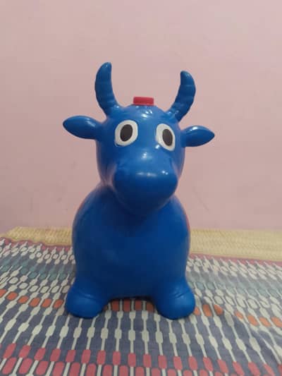 kids hopping cow