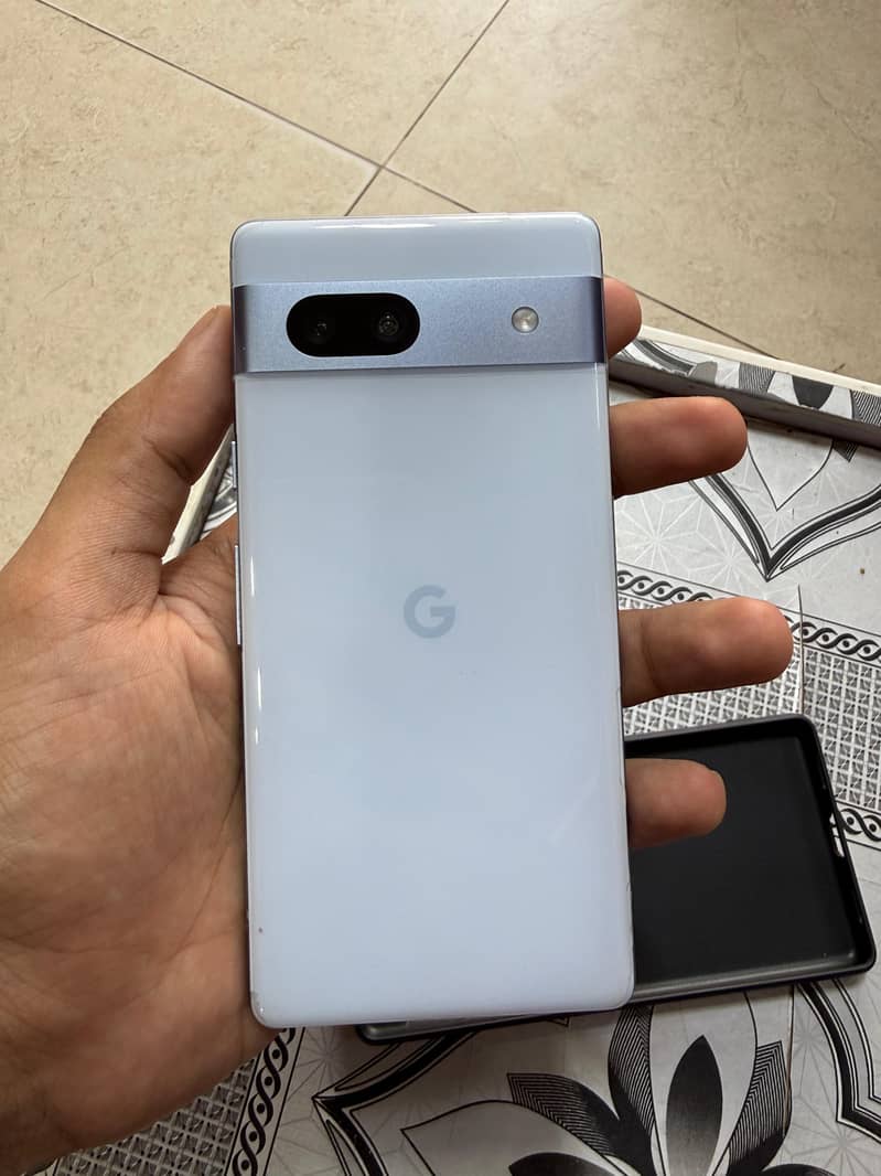 Google Pixel 7a 1