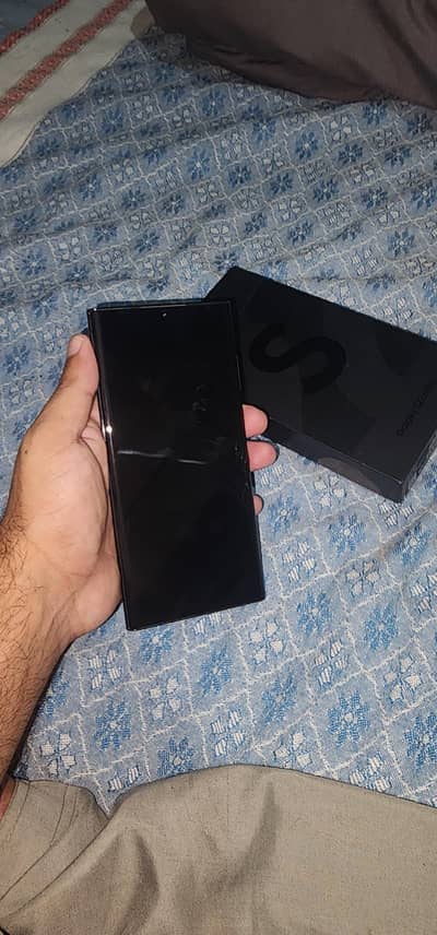 Samsung Mobile S22 Ultra flagship phone