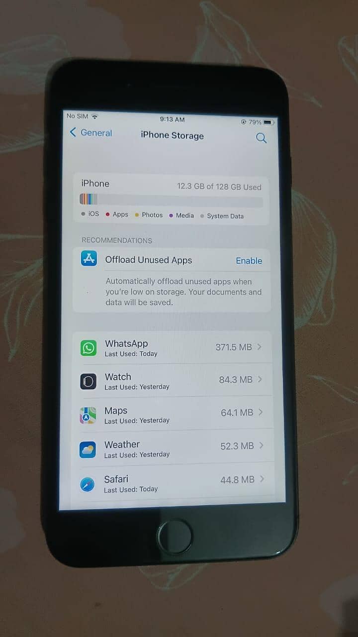 Apple iPhone 7 Plus 3