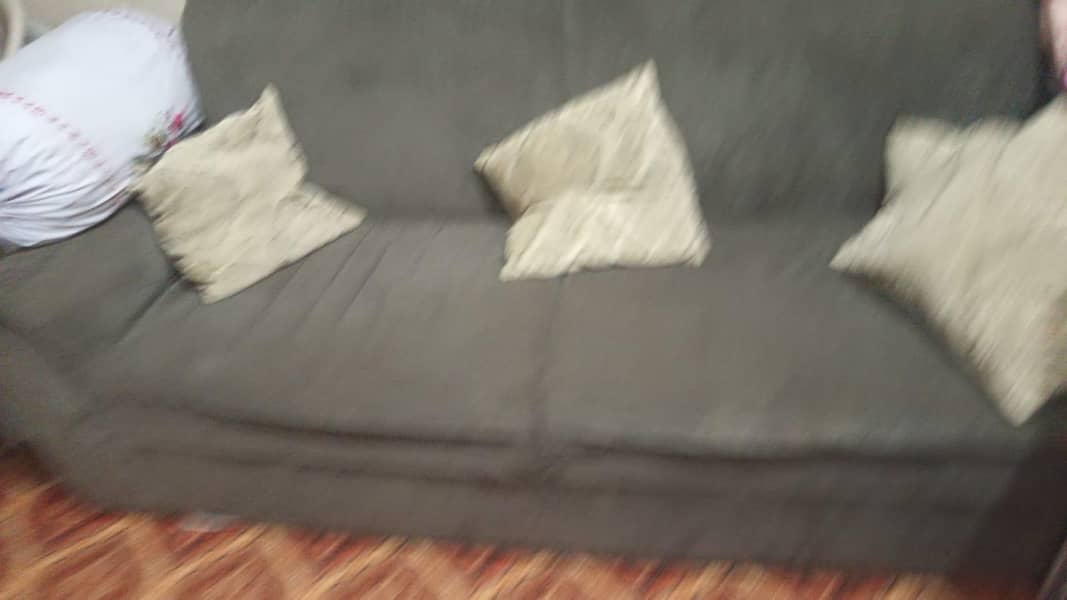 5 setar sofa use 1