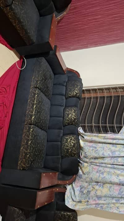 6 seater sofa with table