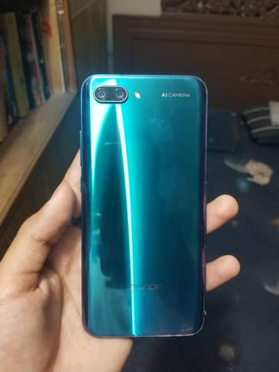Honor 10