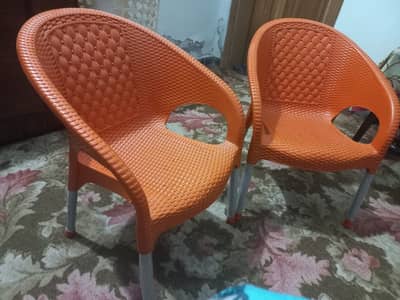Kids 2 chairs for sale new Condition. 10/10