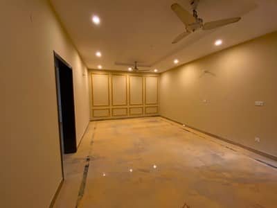 10 Marla Beautifully Restored House Just Like A Brand New Available For Rent