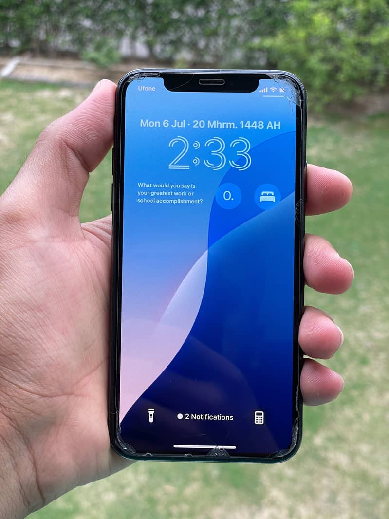 iPhone XS 7