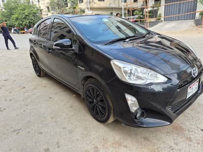 Toyota Aqua 2015