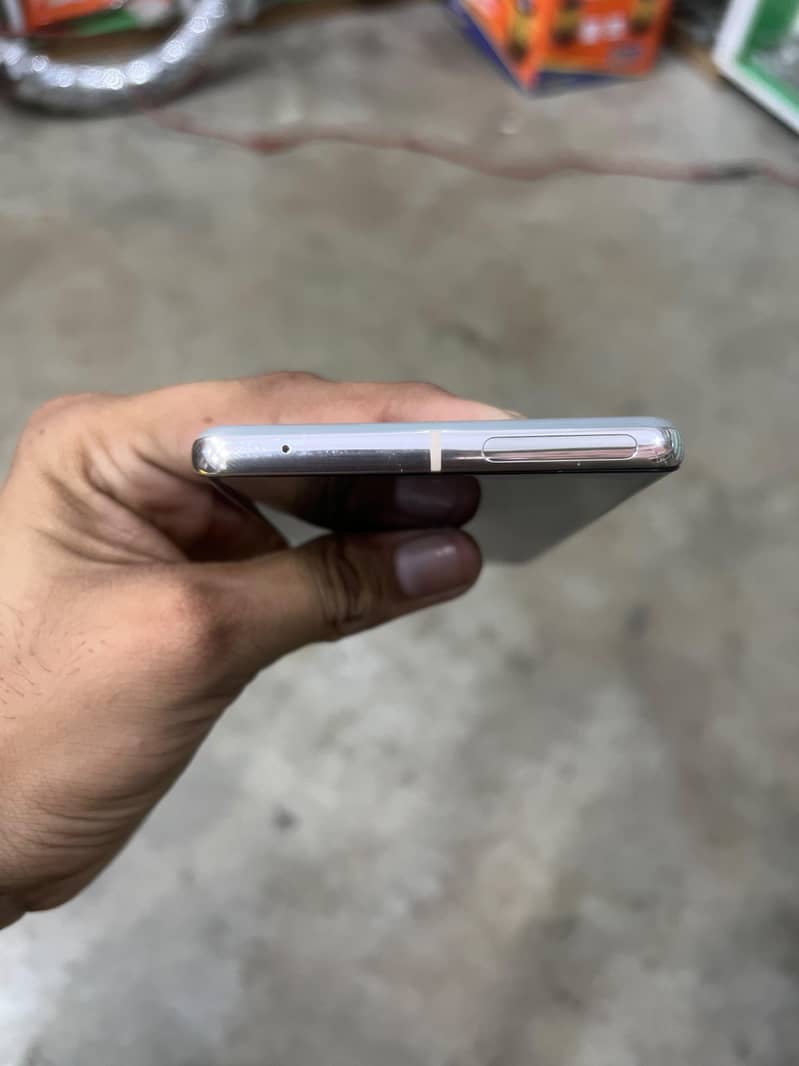 Google Pixel 7 Pro 4