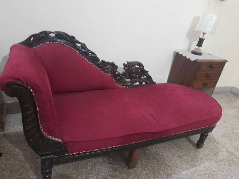 couch sofa 0