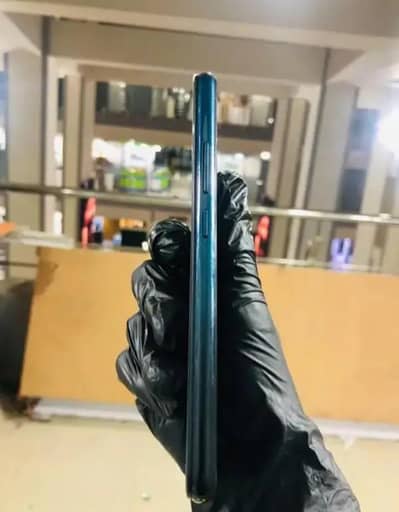 Vivo Y17