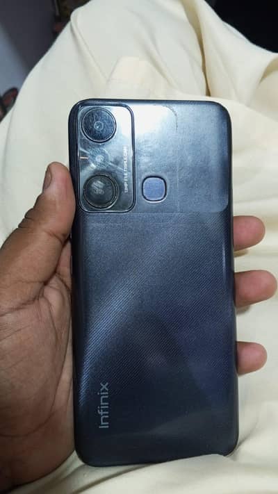 Infinix Hot 20i