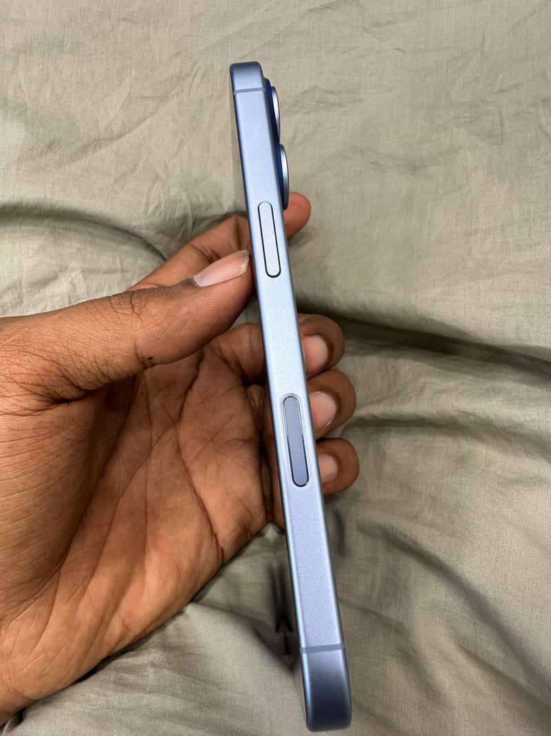 Apple iPhone 17 1