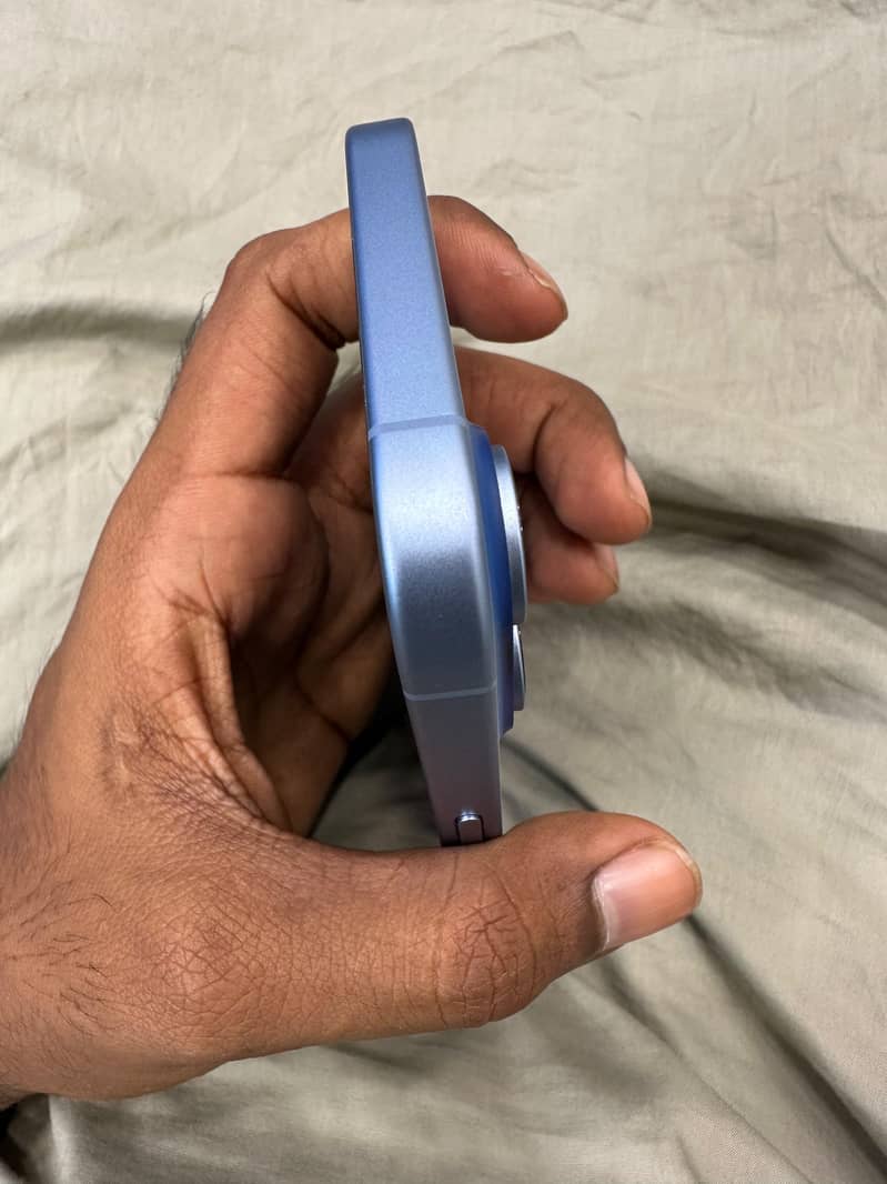 Apple iPhone 17 3