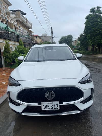 MG HS 2025