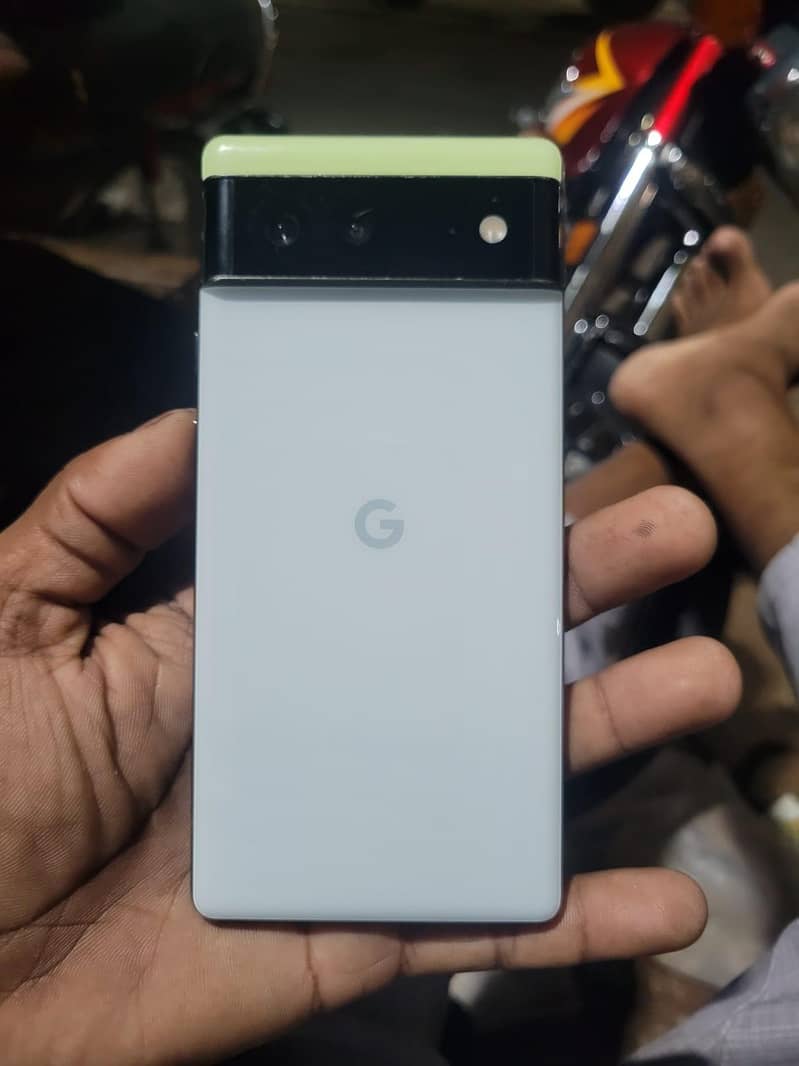 Google Pixel 6 0