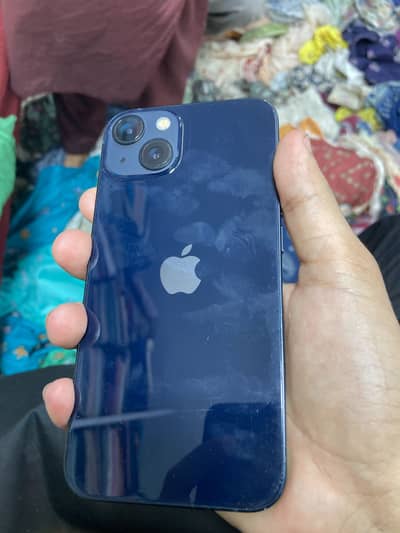 Apple iPhone 13