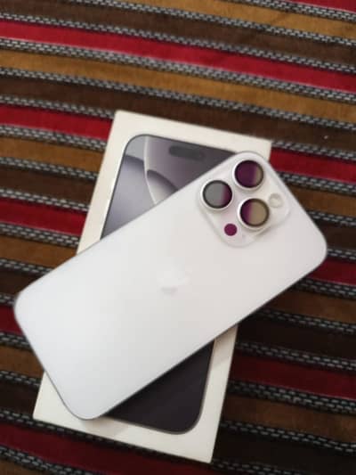 Apple iPhone 16 Pro
