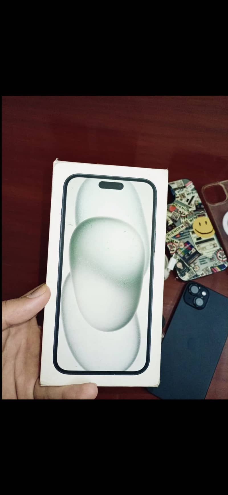 Apple iPhone 15 plus 4