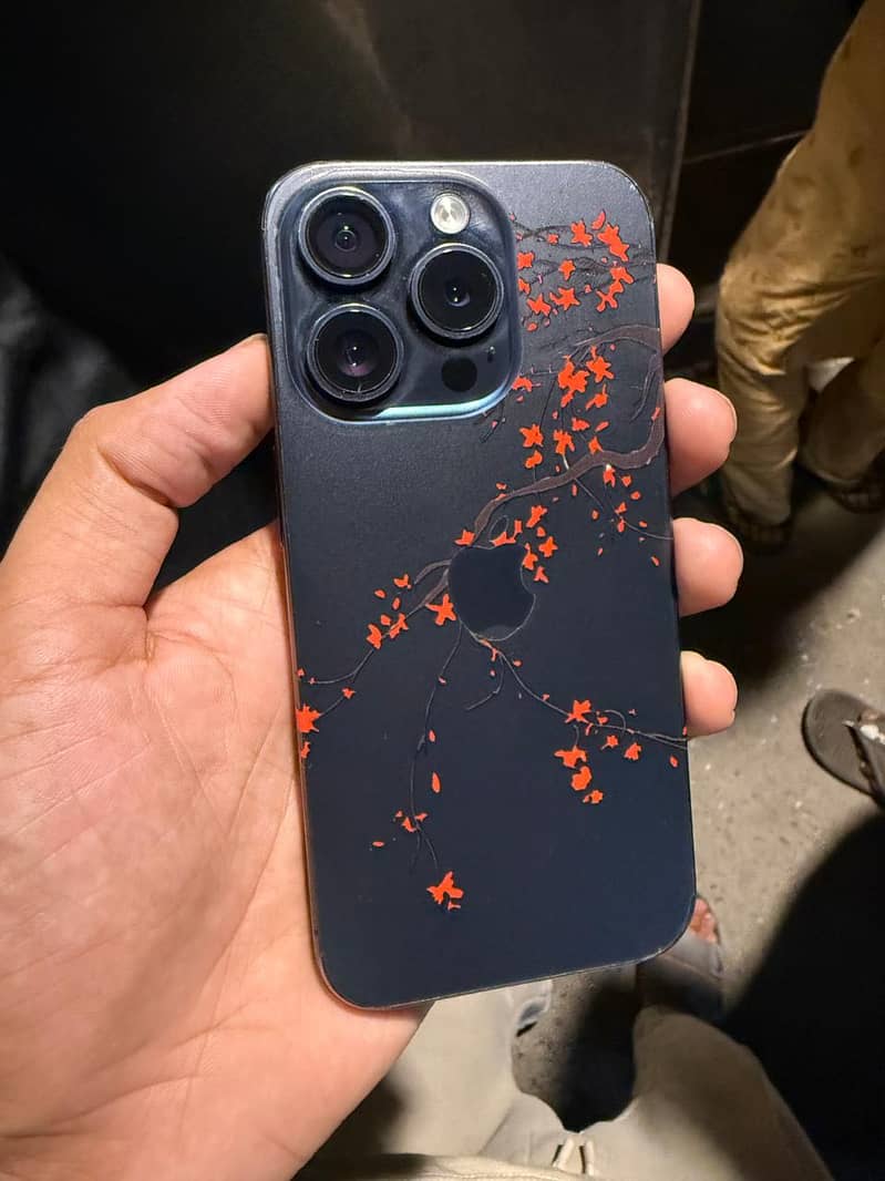 iPhone 15 pro 1