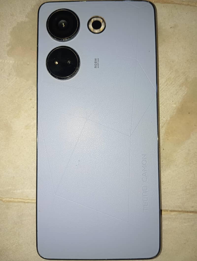 Tecno CAMON 20 0