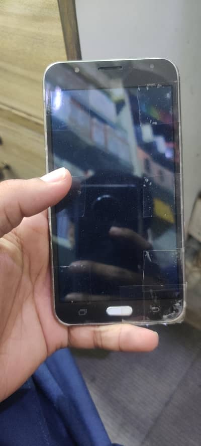 Samsung Mobile J7