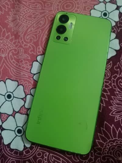 Infinix Hot 12