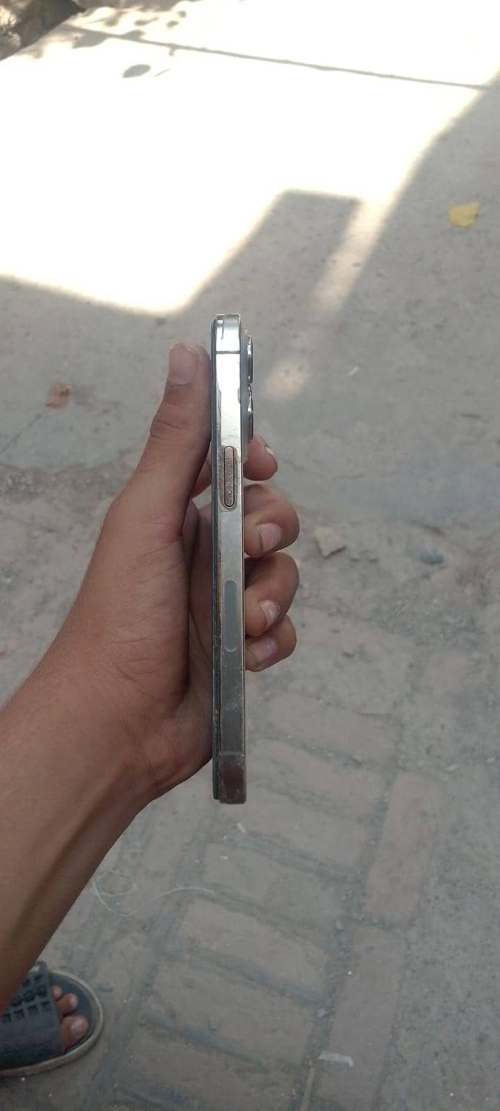 Apple iPhone 13 Pro 3