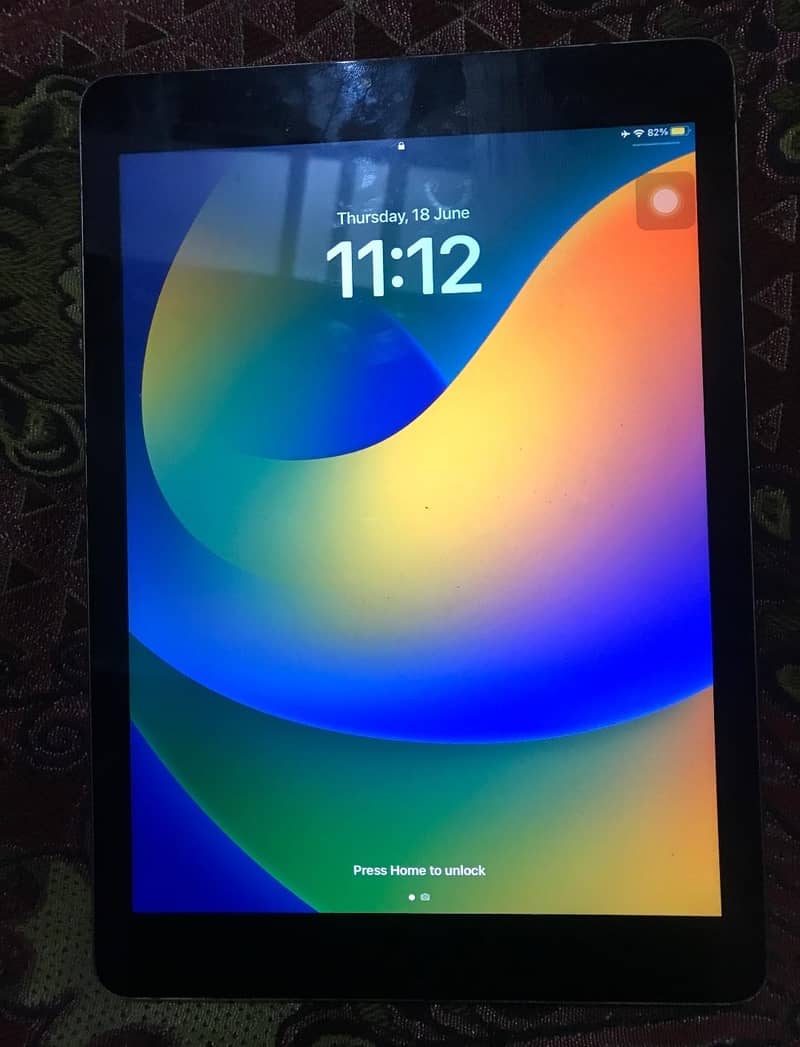 ipad 5th generation 128gb exchange possible 1