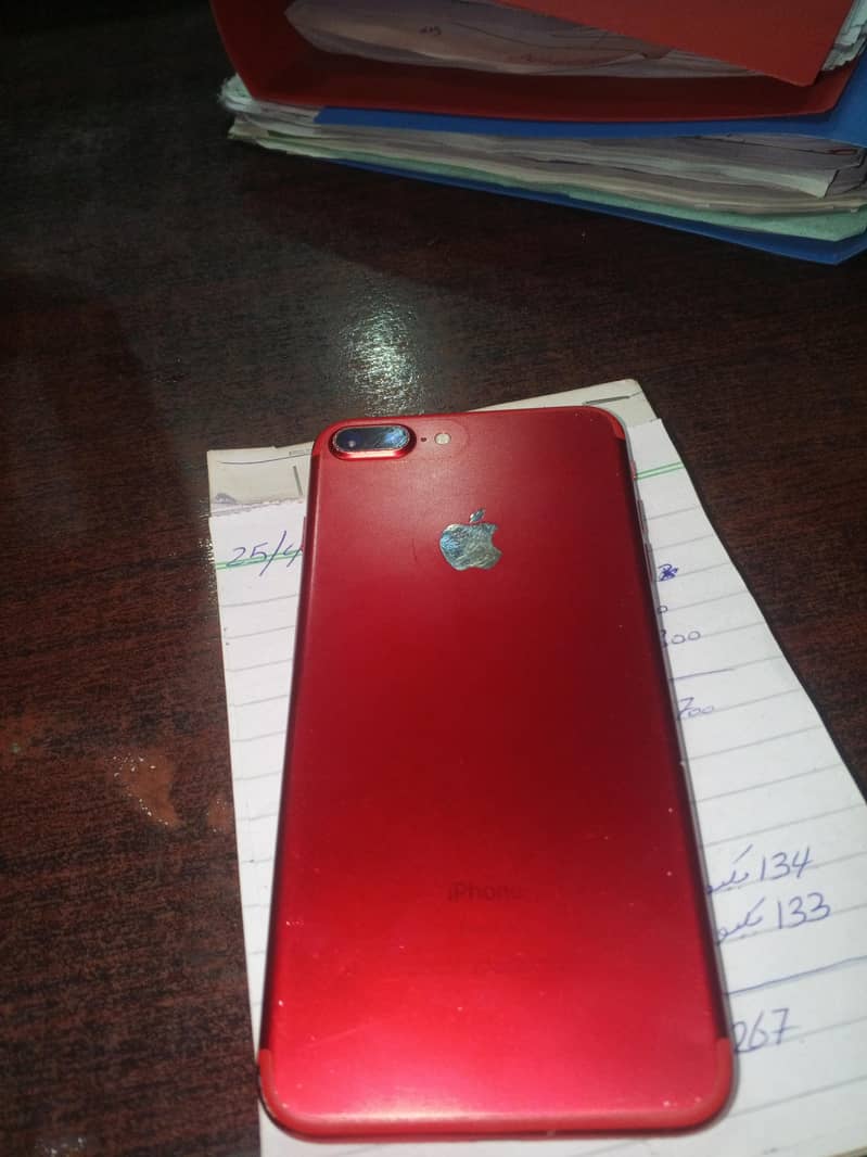 Apple iPhone 7 Plus 1