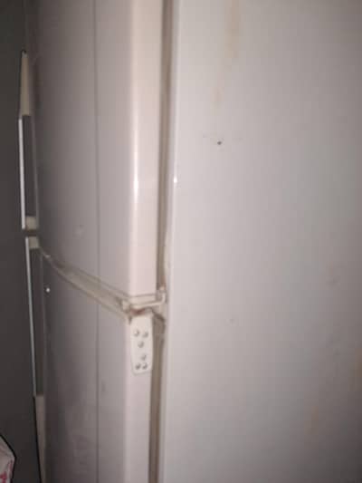 Dawlance Refrigerator for Sale – Good Condition & Working Fine