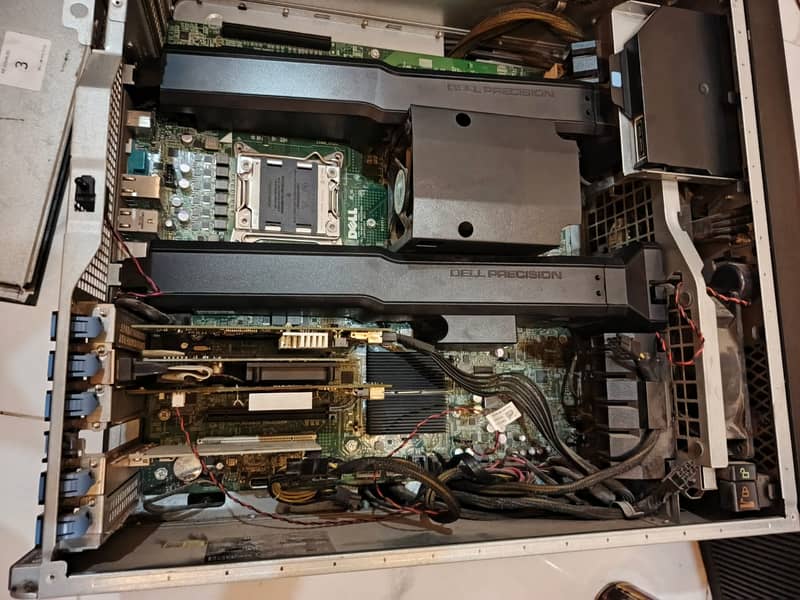 Dell Precision T7600 Workstation Xeon E5-2687W - 16GB DDR3 ECC RAM 1