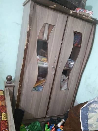 furniture for sale without almirah only dressing divider and bed