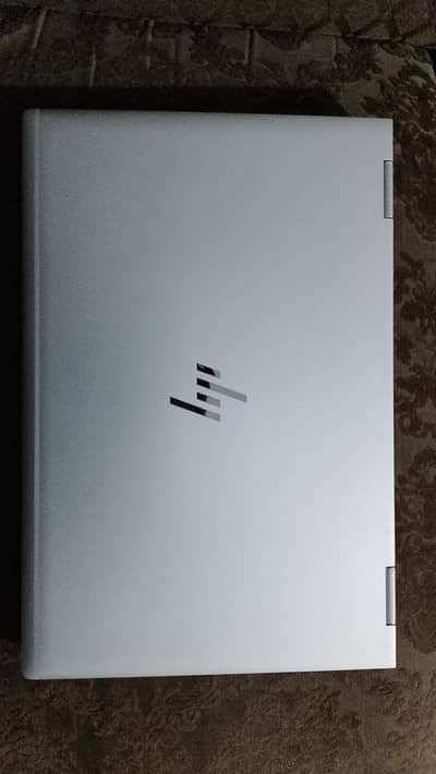 HP Elitebook - 1040 G6 x 360 Touchscreen