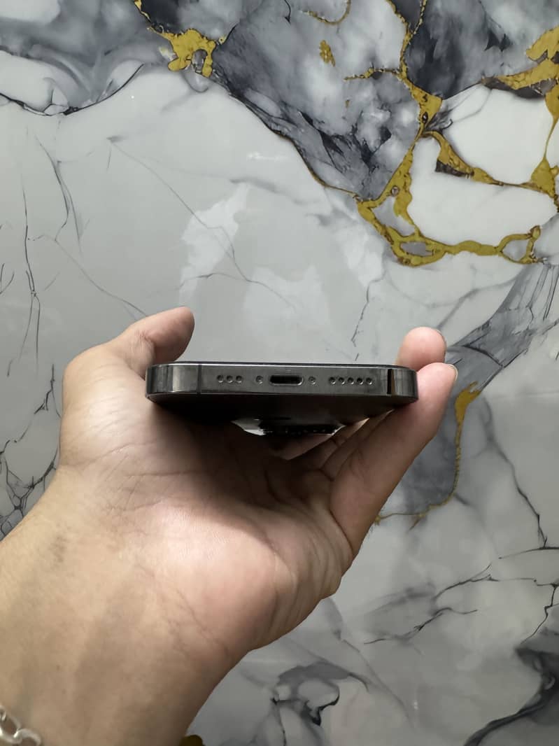 Apple iPhone 13 Pro 7