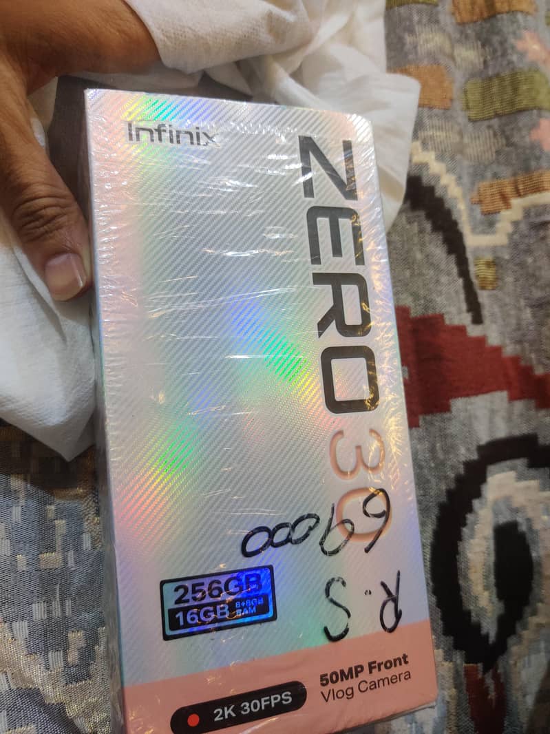 Infinix Zero 30 7