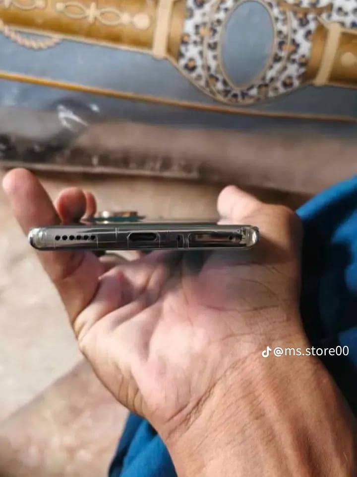 Tecno CAMON 40 Pro 2