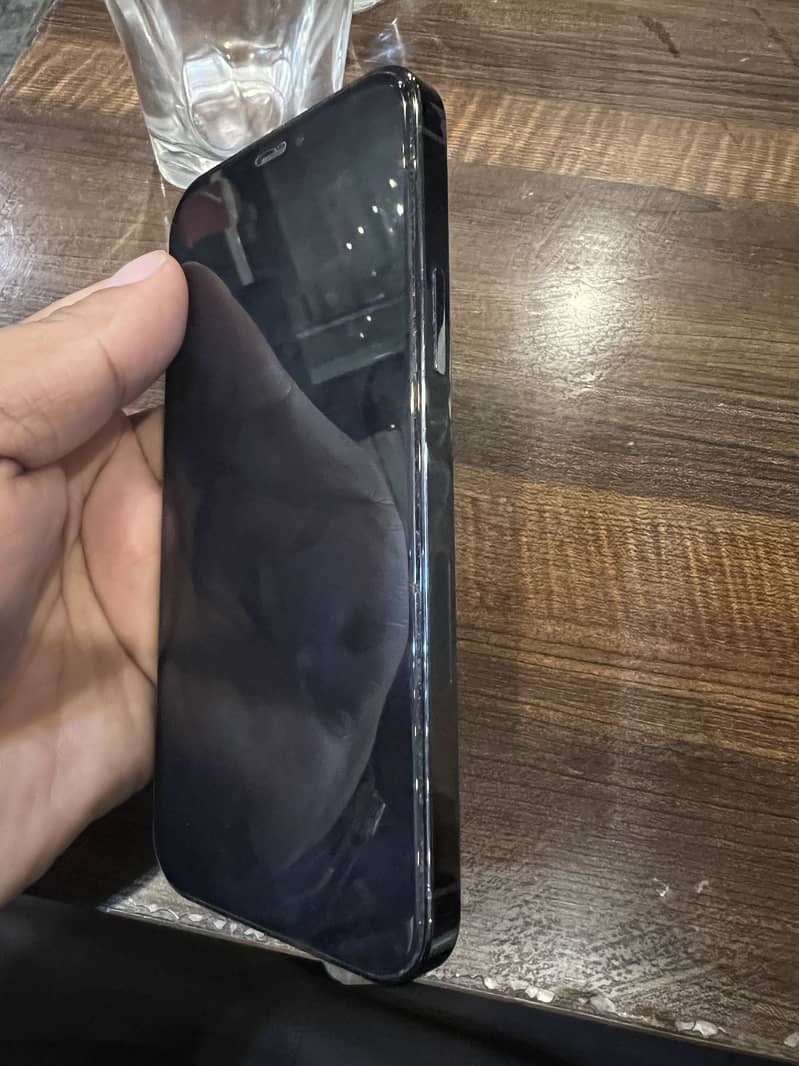 Apple iPhone 12 Pro 0