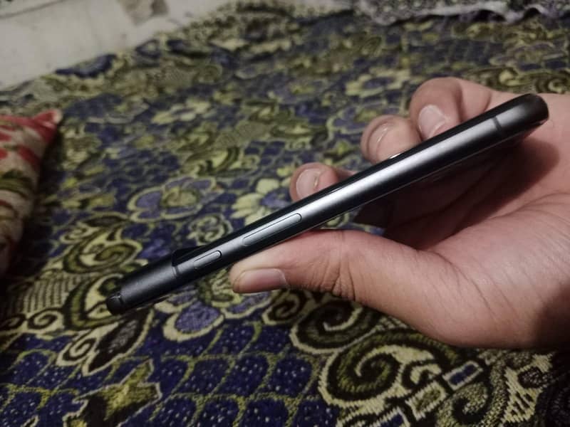 Google Pixel 8 1