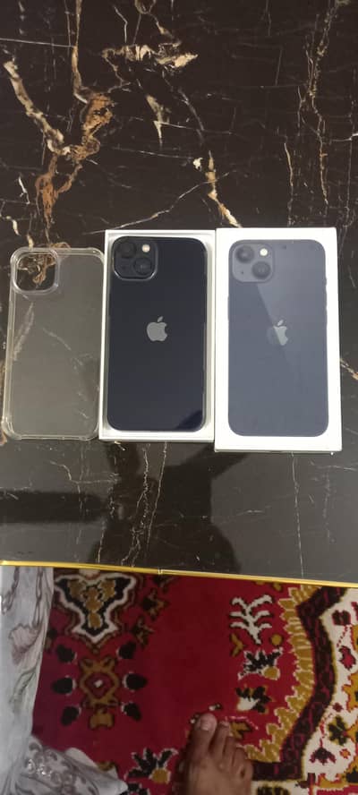 Apple iPhone 13 JV NEW WITH BOX AND CABLE