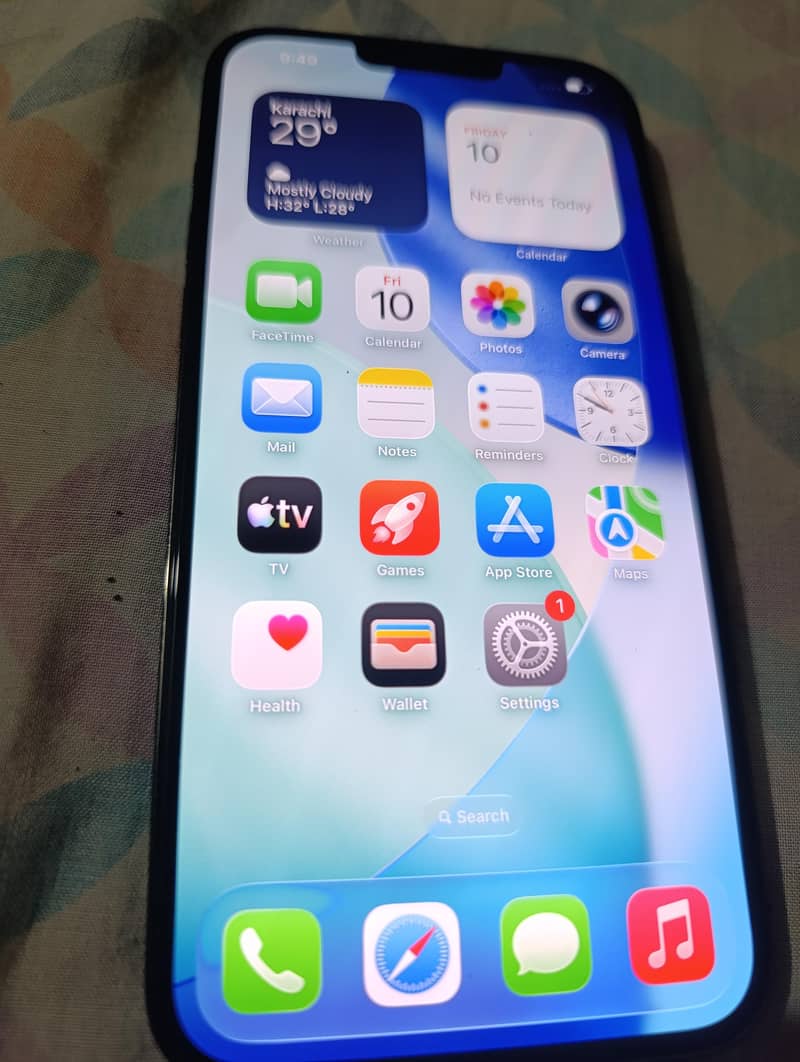 Apple iPhone 13 Pro Max 1
