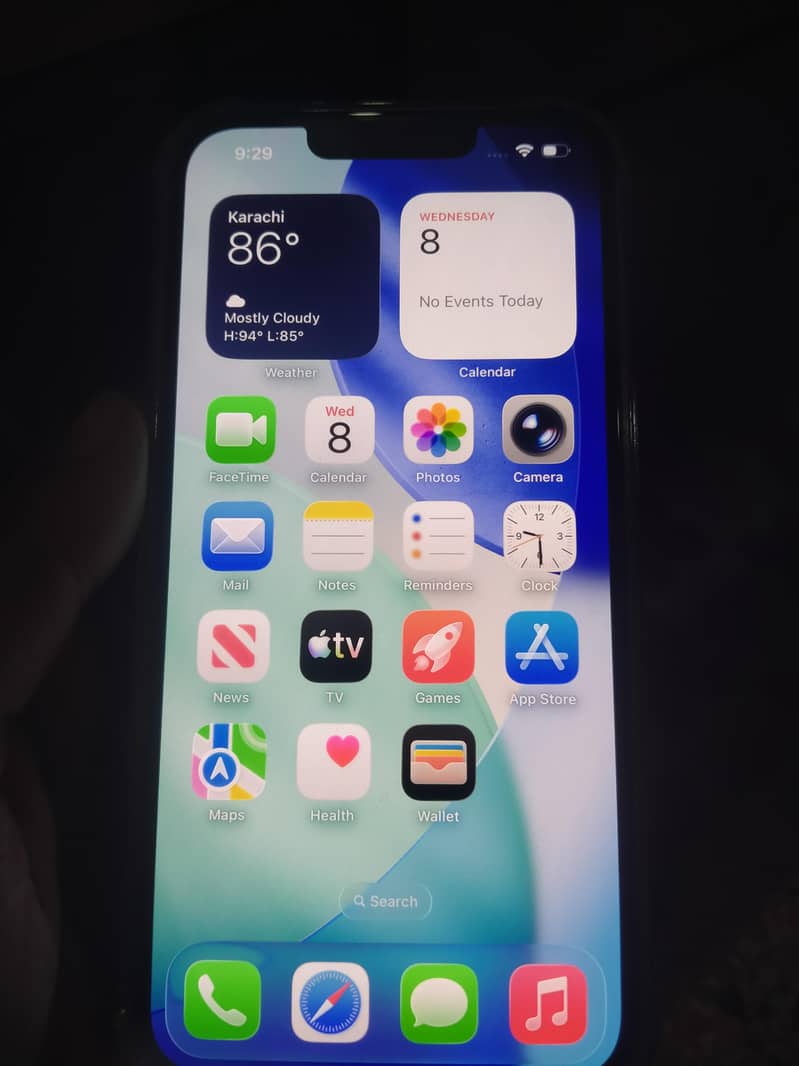 Apple iPhone 13 1