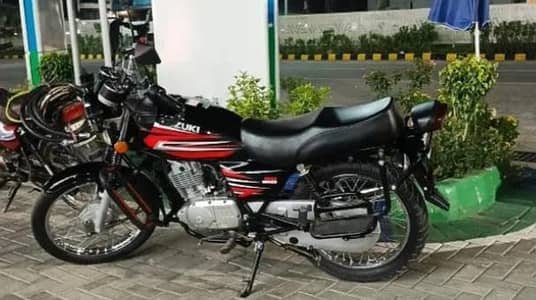 Suzuki gs 150