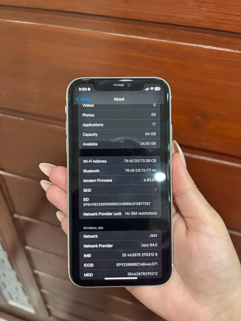 Apple iPhone 11 8
