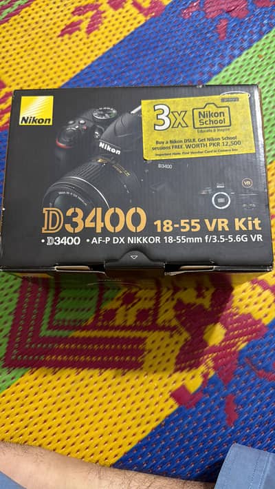 Nikon d 3400 feels like brand new