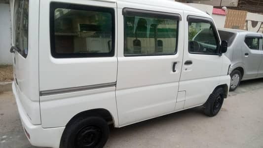 Nissan Clipper 2012