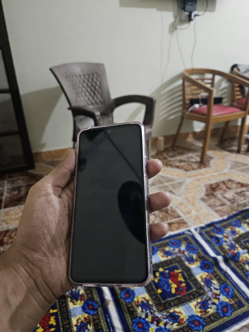 Google Pixel 8 2