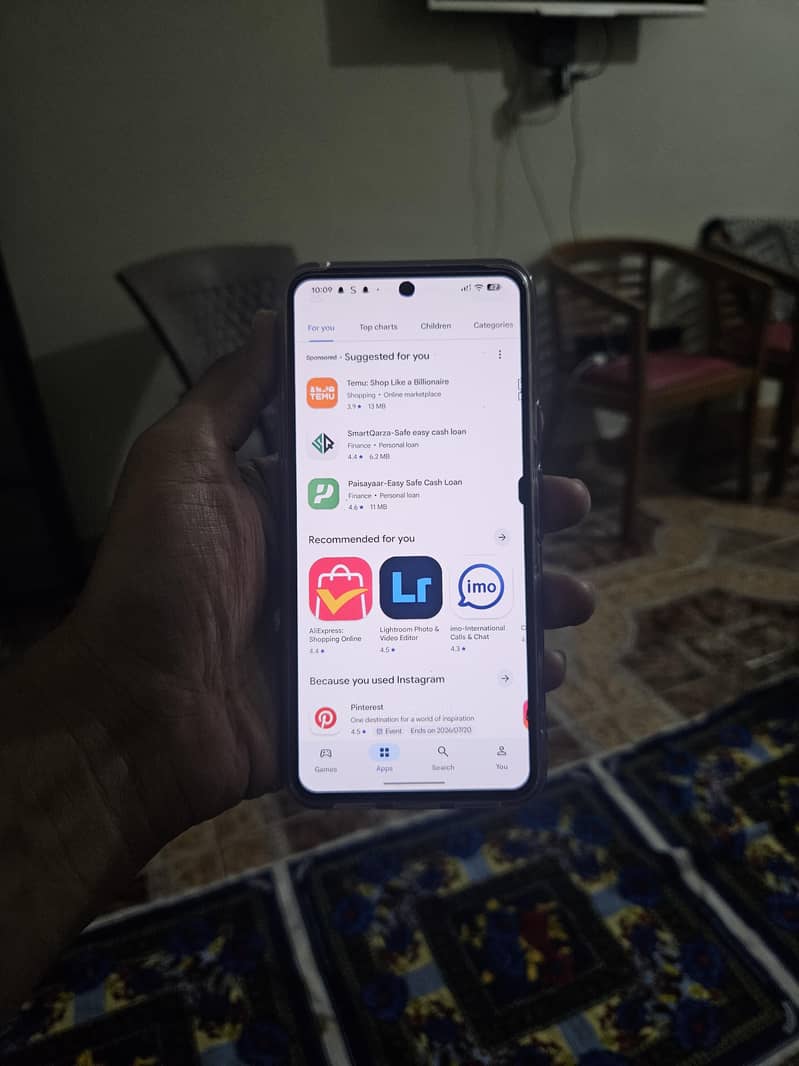 Google Pixel 8 4