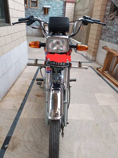 united bike red color