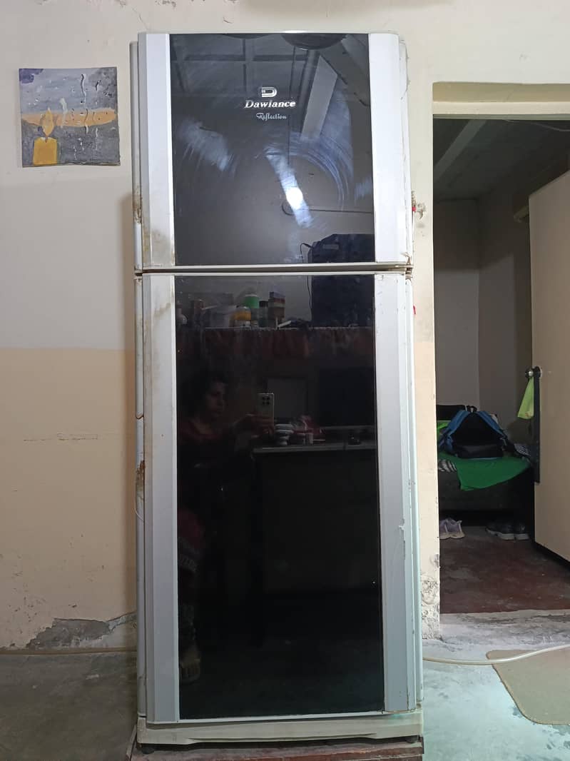 dawlance reflection fridge 0