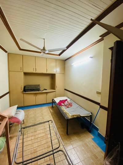 Officers colony no 2 MadinaTown 40 Marla house for sale 03018660465